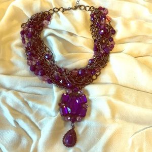 Glamorous purple necklace